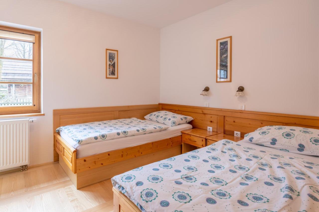 Apartments Brina ボーヒニ エクステリア 写真
